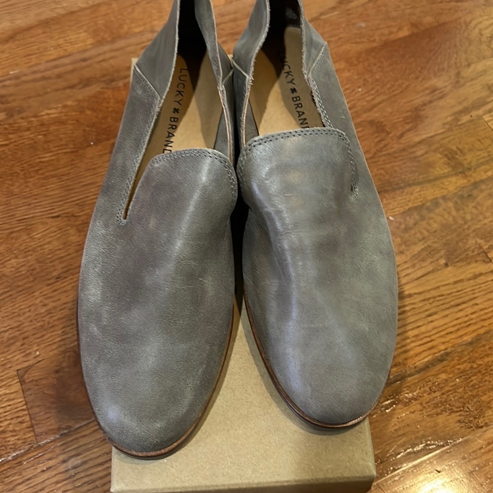 Lucky Brand women 9M loafer